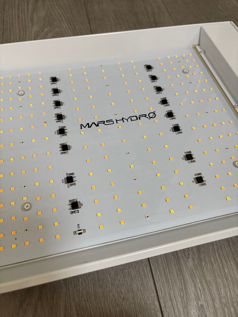 植物育成用LEDライト　MARS HYDRO TS600