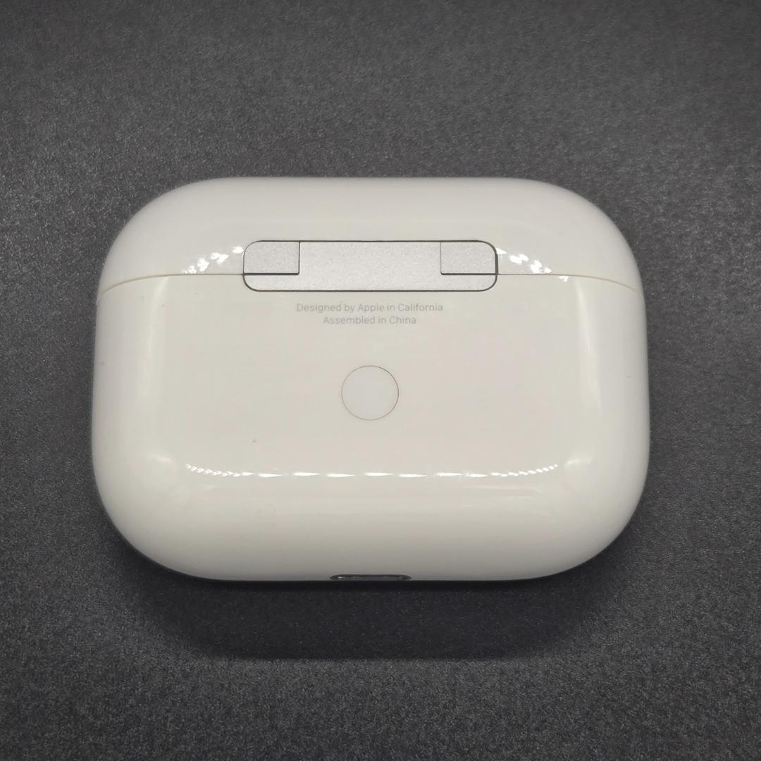 【正規品】AirPods Pro 第1世代（右耳不具合あり・ジャンク扱い）