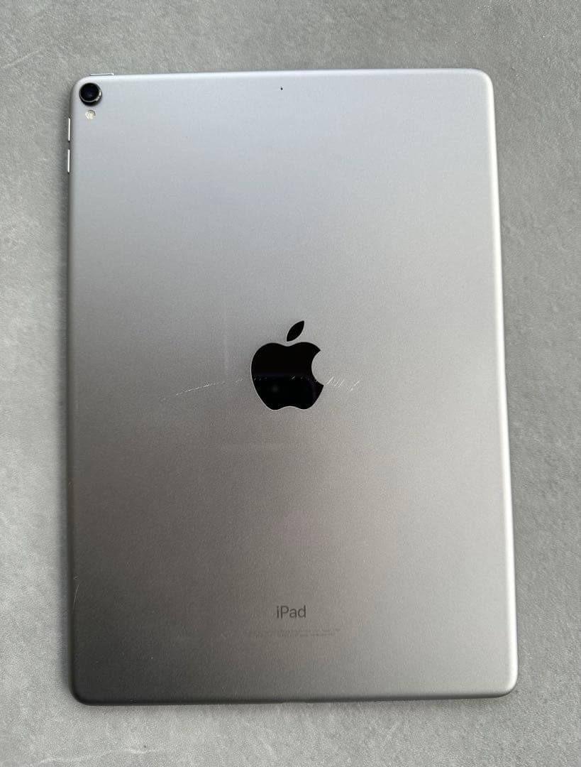 ひ*よ様 iPad Pro 10.5インチ 512GB➕Smart Keyboa