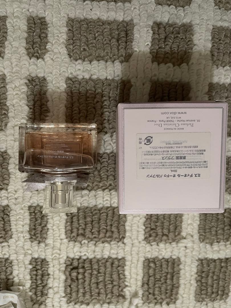 香水(女性用) Miss Dior EAU DE PARFUM 30ml