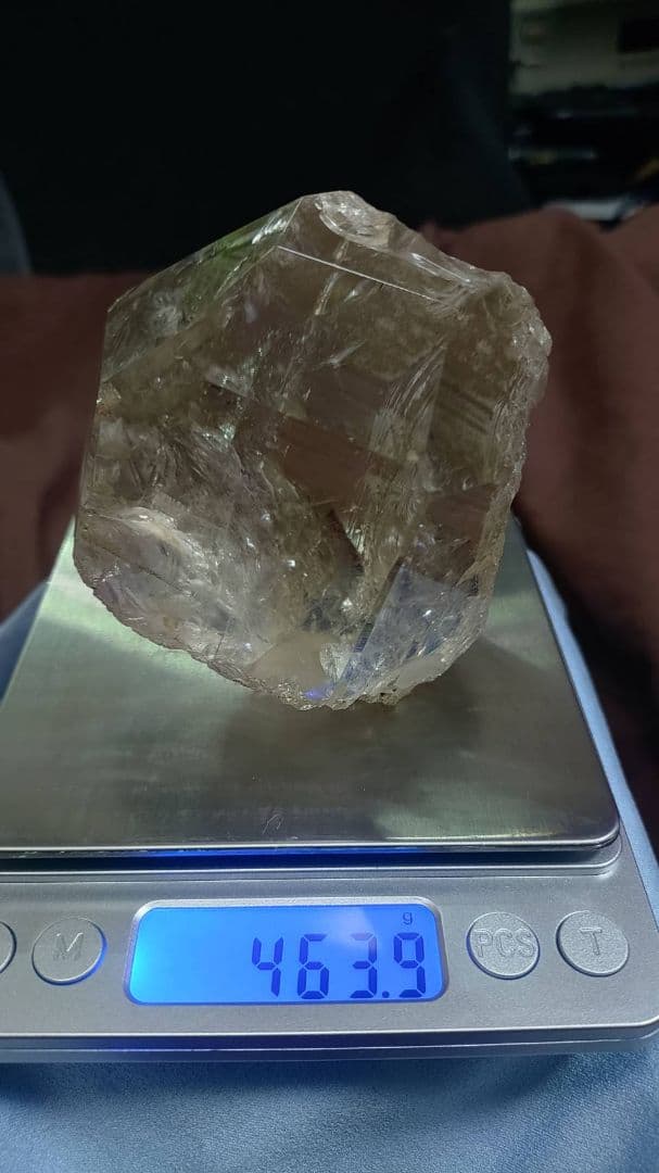 天然水晶、原石、パートカット、置物、パワーストーン、虹入り　骨董。