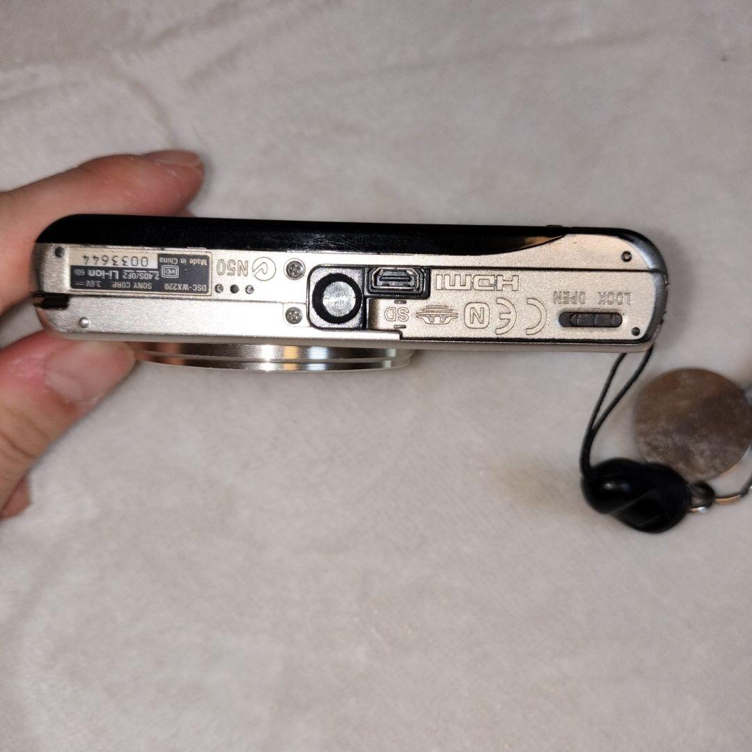 SONY Cyber-shot シルバー 10倍ズーム 電源入らない　動作確認未