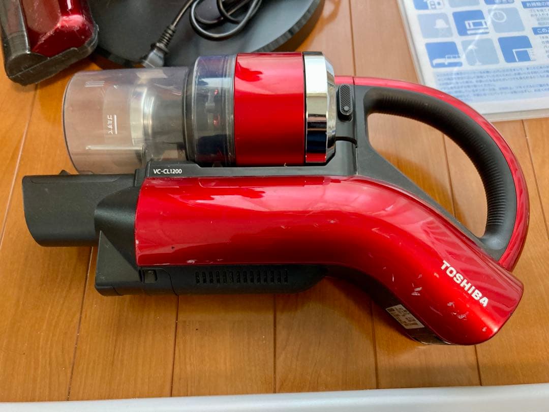 TOSHIBA VC-CL1200 スティッククリーナー　掃除機 東芝
