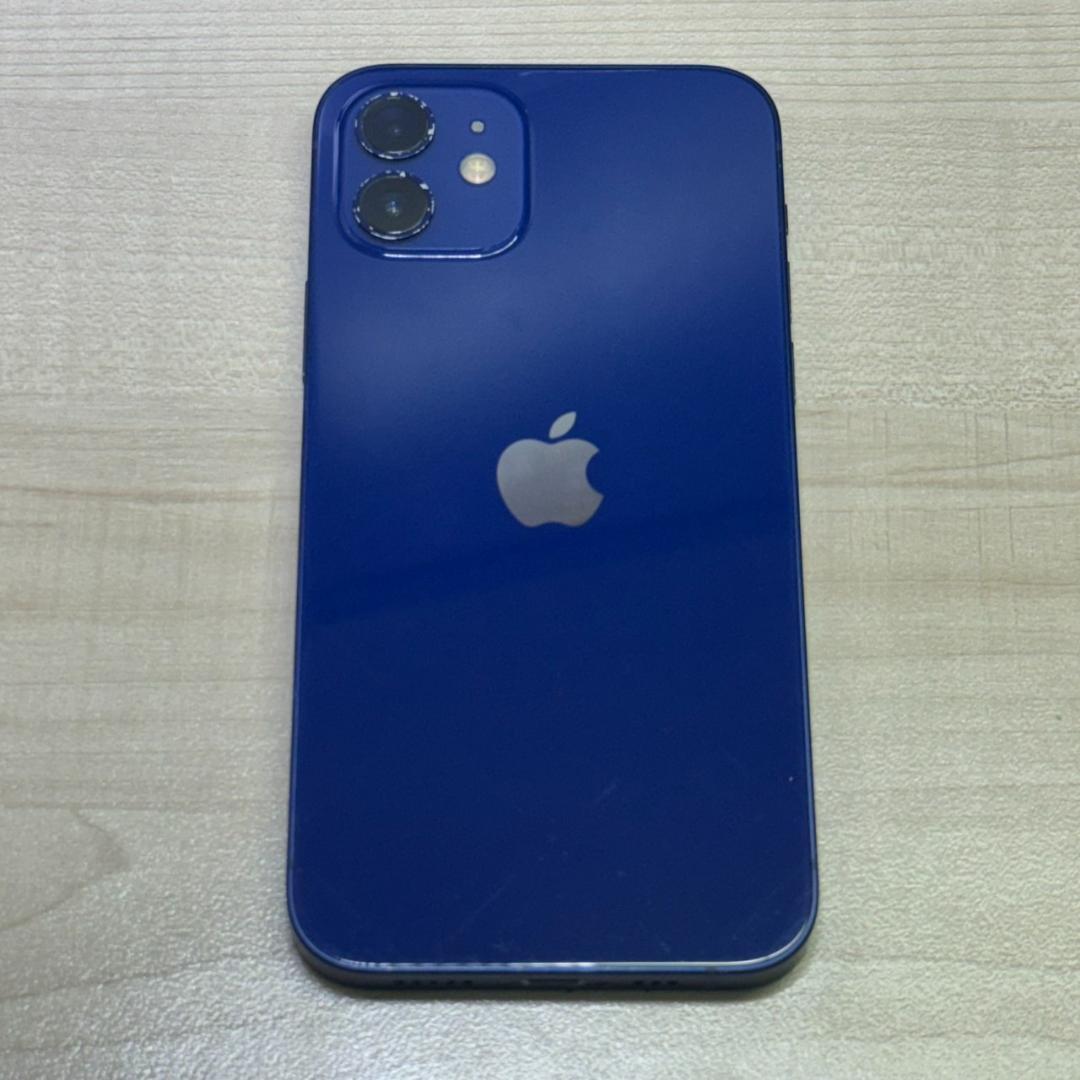 P303 iPhone 12 128GB ブルー