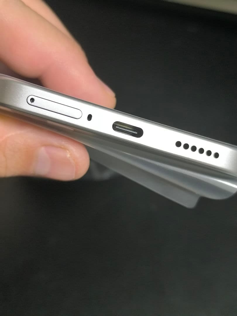 Xiaomi 15T 12GB RAM 256GB ROM 本体