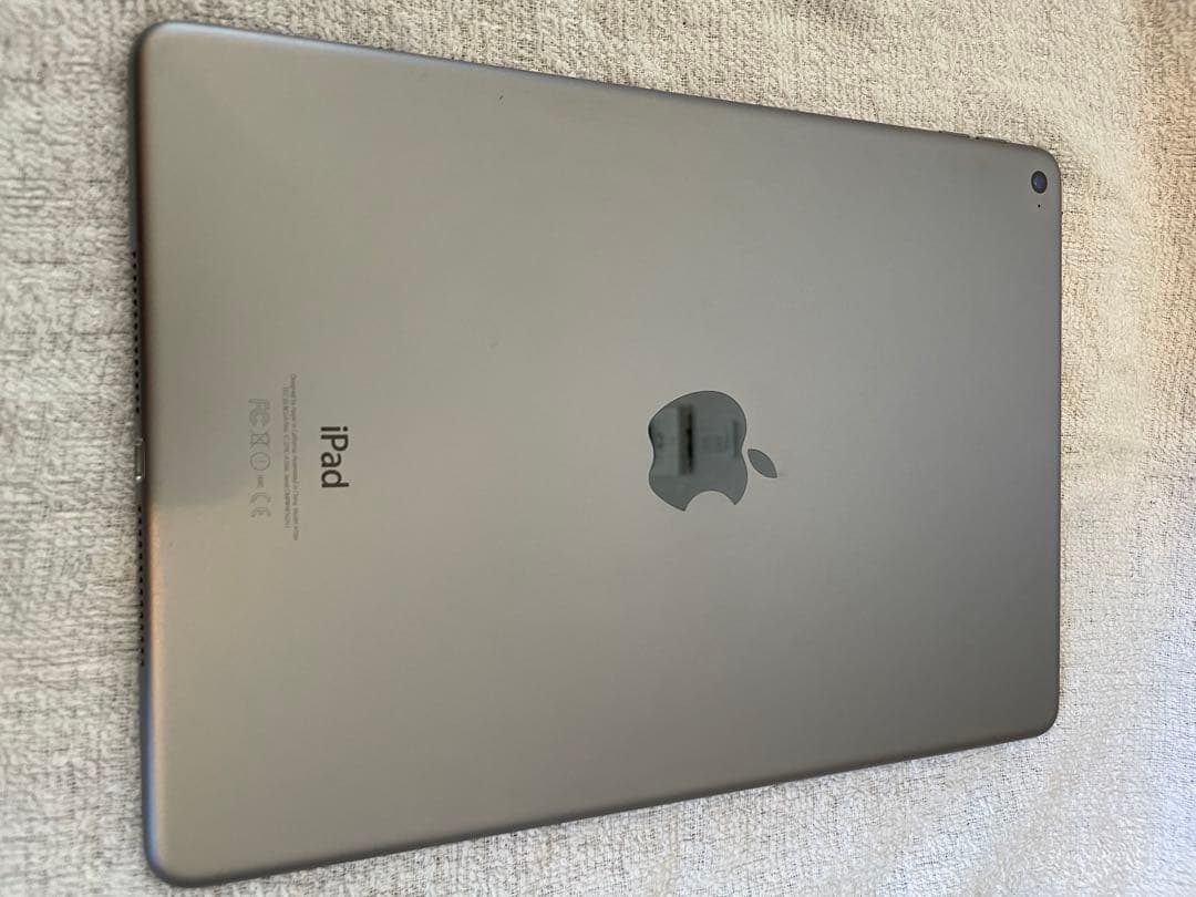 Apple iPad air2 16GB シルバー