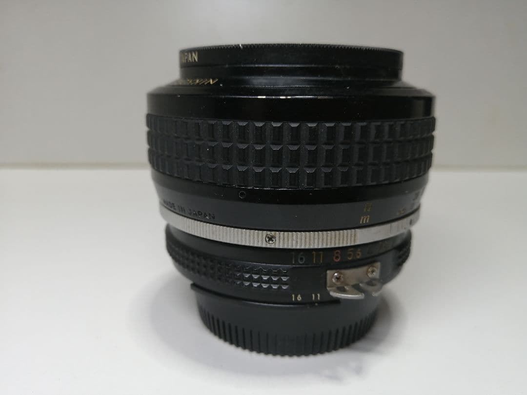 Nikon ニコン　NIKKOR 50mm f1.2 ♣難ありレンズです