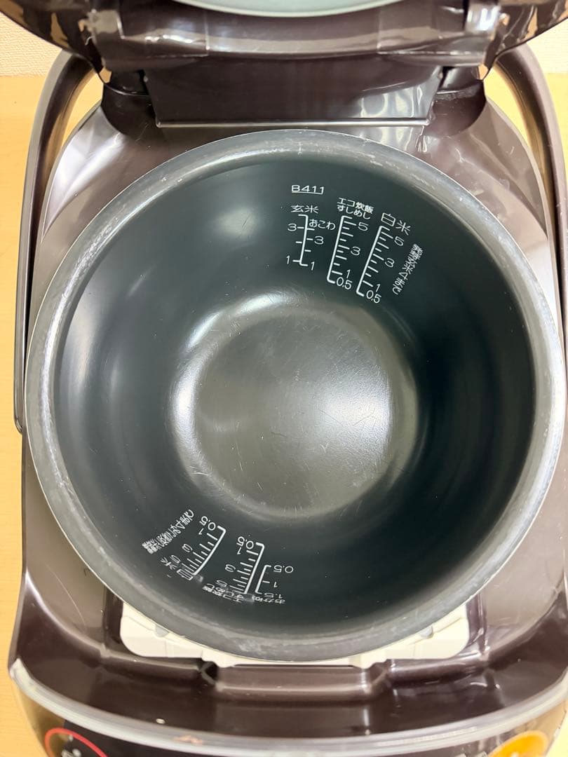 象印 圧力IH炊飯器 NP-ZC10 5.5合炊き 動作品2016年製