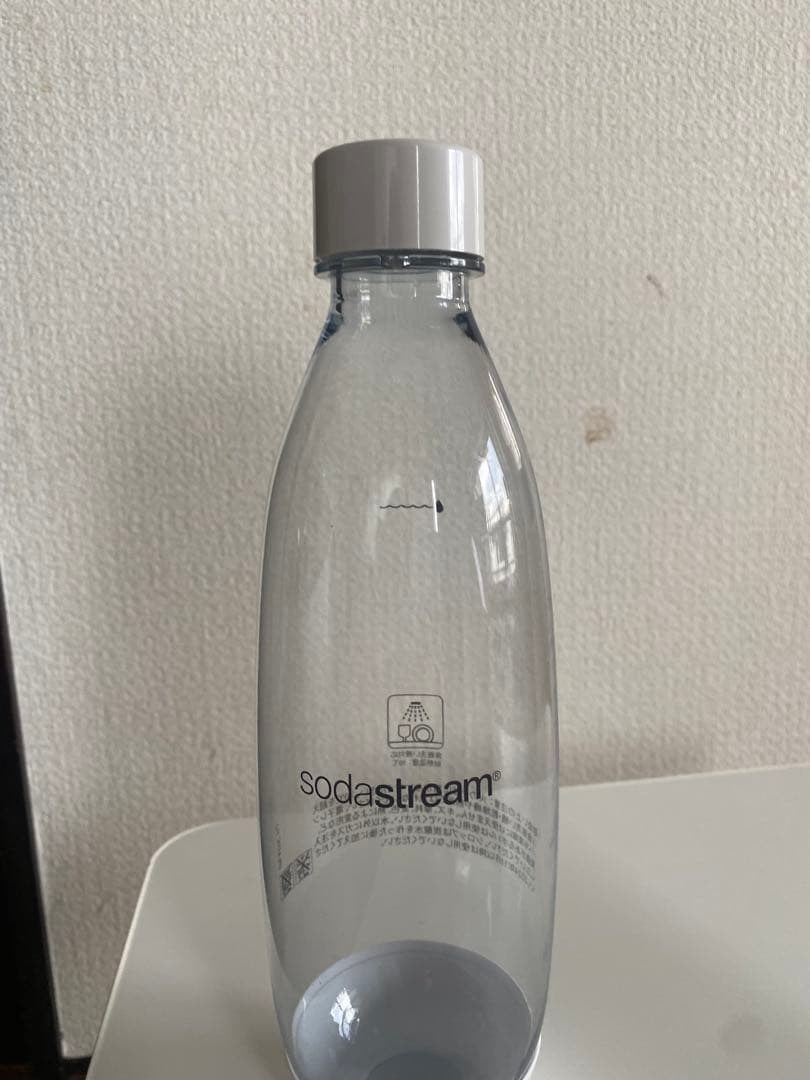 sodastream TERRA 炭酸水メーカー ホワイト ボトル付き