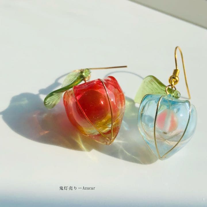 紅オレンジ鬼灯と氷グラデーション鬼灯の和風ピアス　イヤリング　天然石レッドメノウ