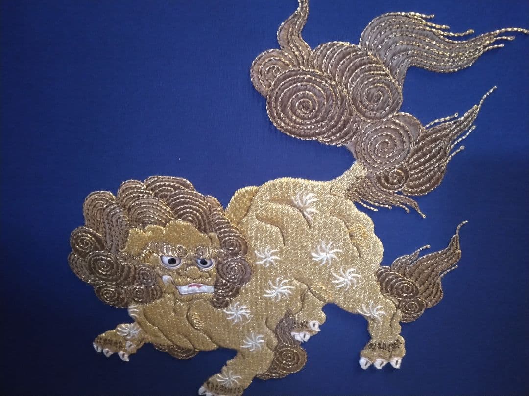 和風金色獅子のパーテーション