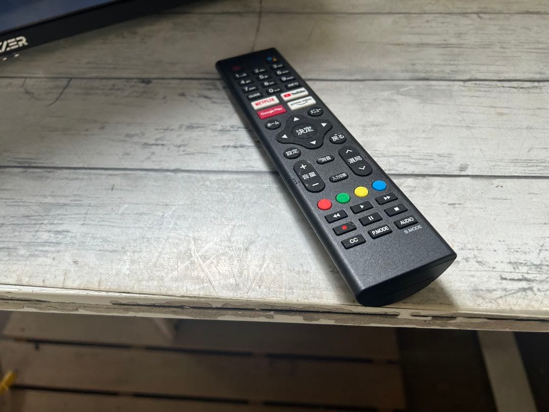 VEZZER/スマートテレビ/チューナーレ/V24F1DH-JP リモコン壁掛具