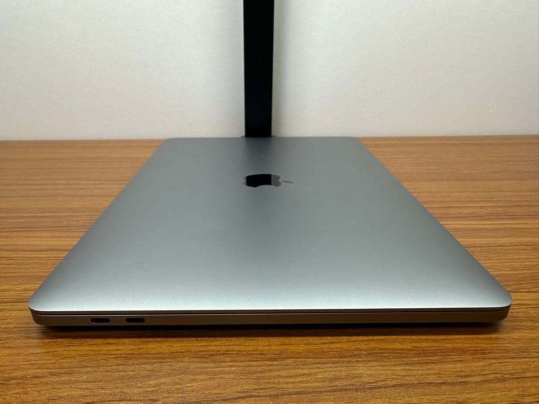 MacBook本体 MacBook Pro 2020 13inch i5 16Gb 512Gb