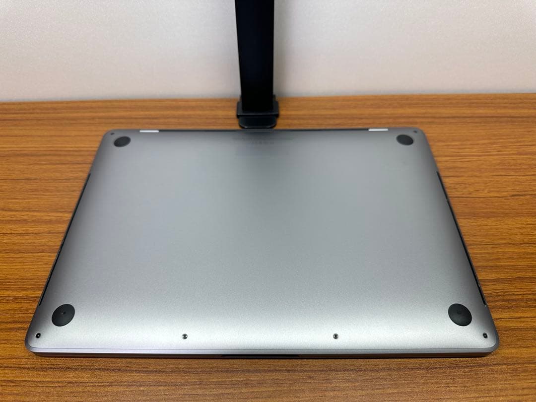 MacBook本体 MacBook Pro 2020 13inch i5 16Gb 512Gb