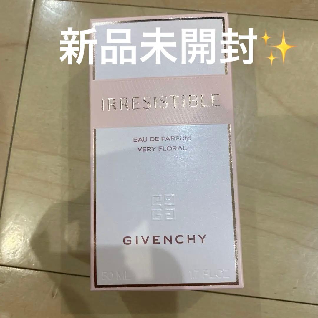 香水(女性用) GIVENCHY IRRESISTIBLE Eau de Parfum 50ml