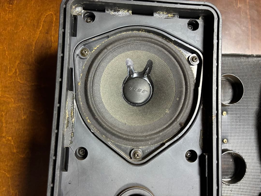 BOSE101MMG 中古ペア