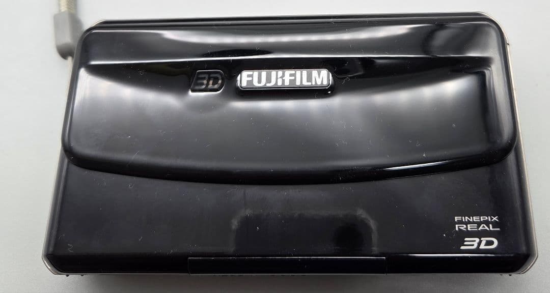 FUJIFILM FinePix REAL 3D W1 3D対応 デジカメ 美品