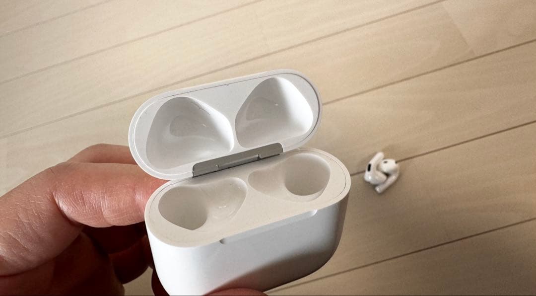 【AirPods4】アクティブノイズキャンセリング機能搭載モデル