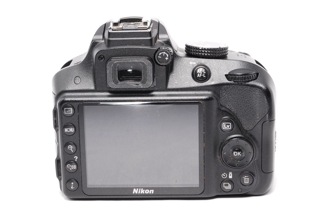 ショット数少なめ◆Nikon D3300◆Flash Air付き◆一眼レフカメラ