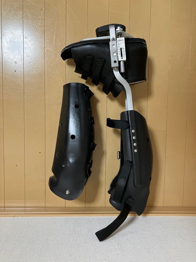 PTB装具(右足用)一式　骨折　右距骨骨軟骨損傷
