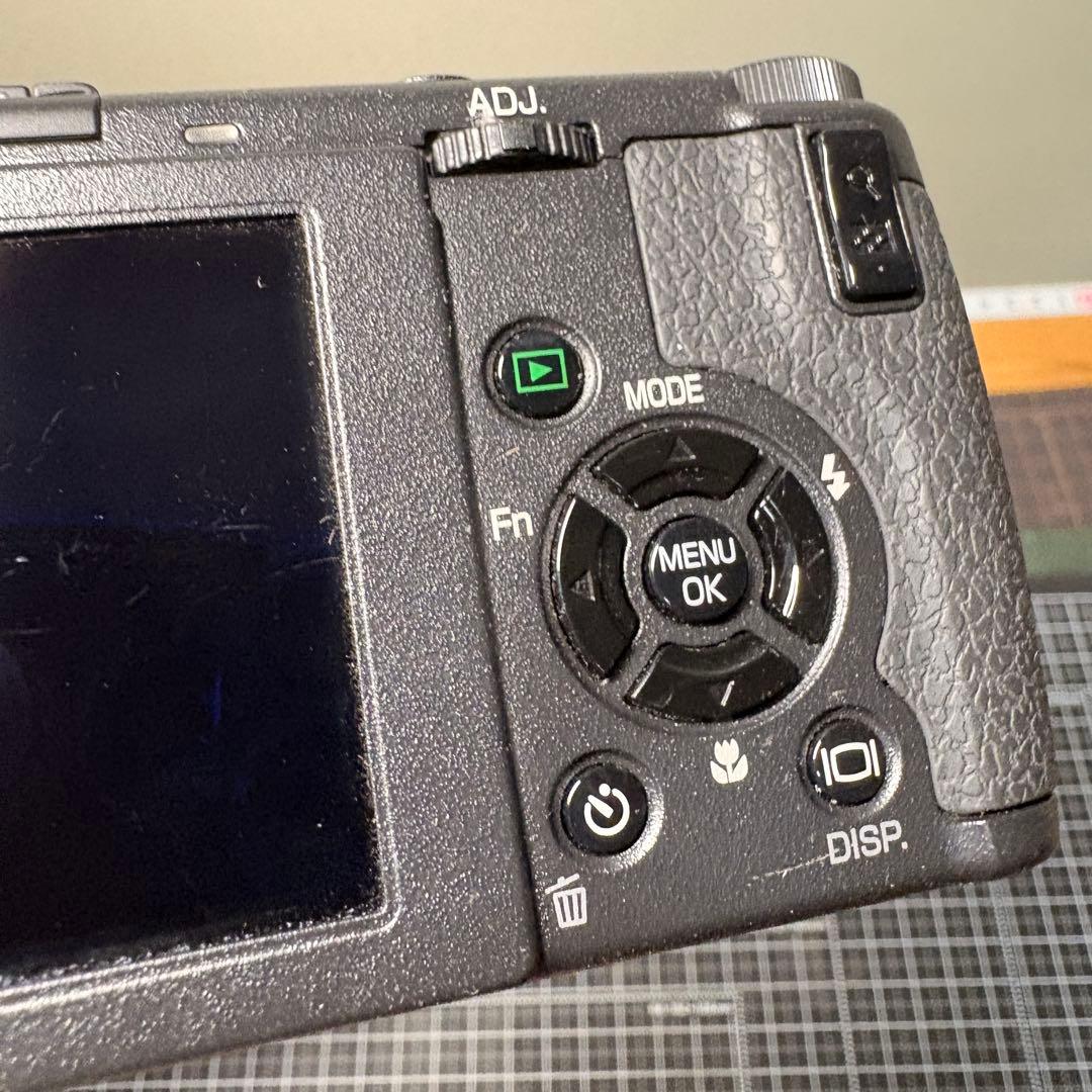 【極上品】ショット数1454回 RICOH GR DIGITAL II 動作良好