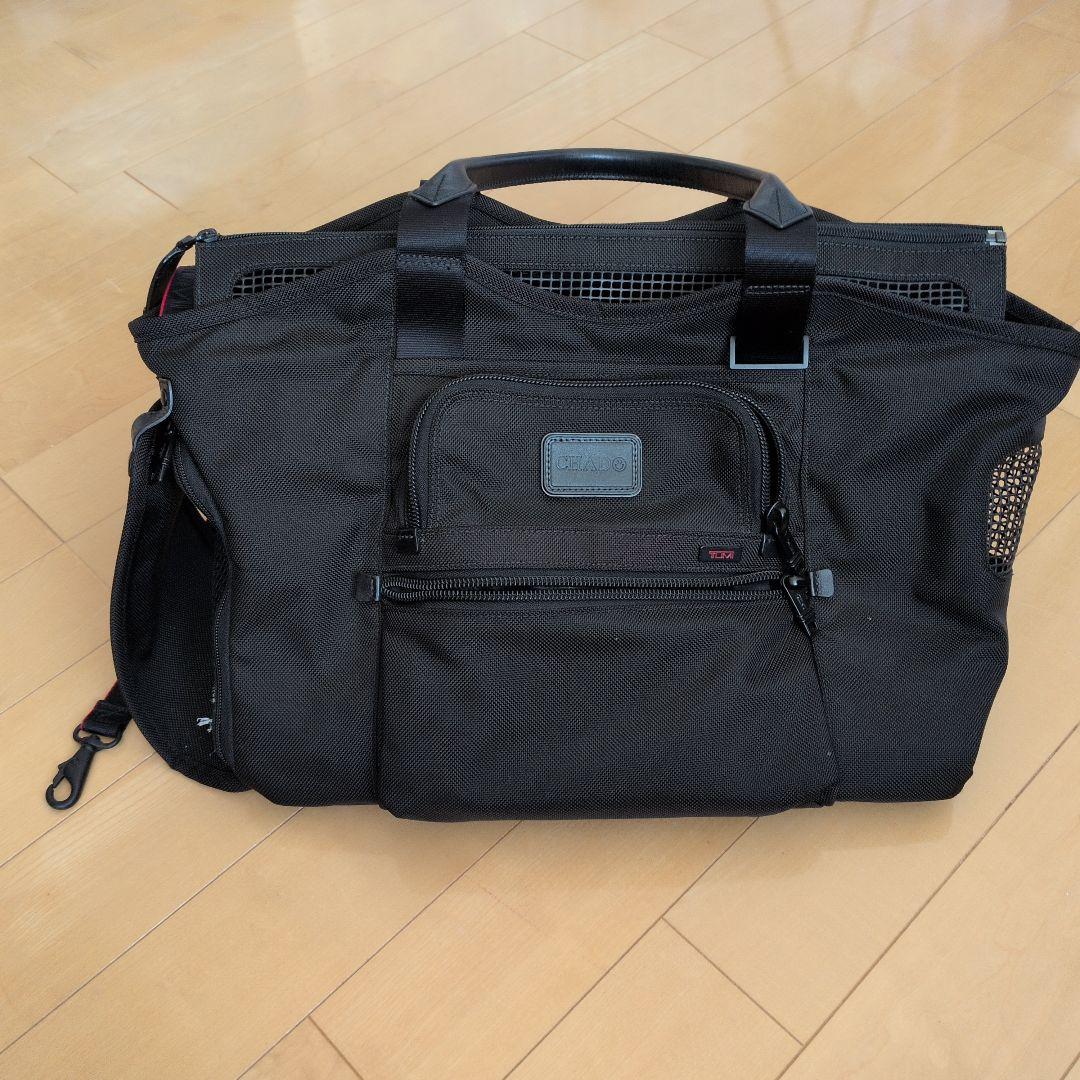 希少！　TUMI ペットキャリーバッグ ブラック