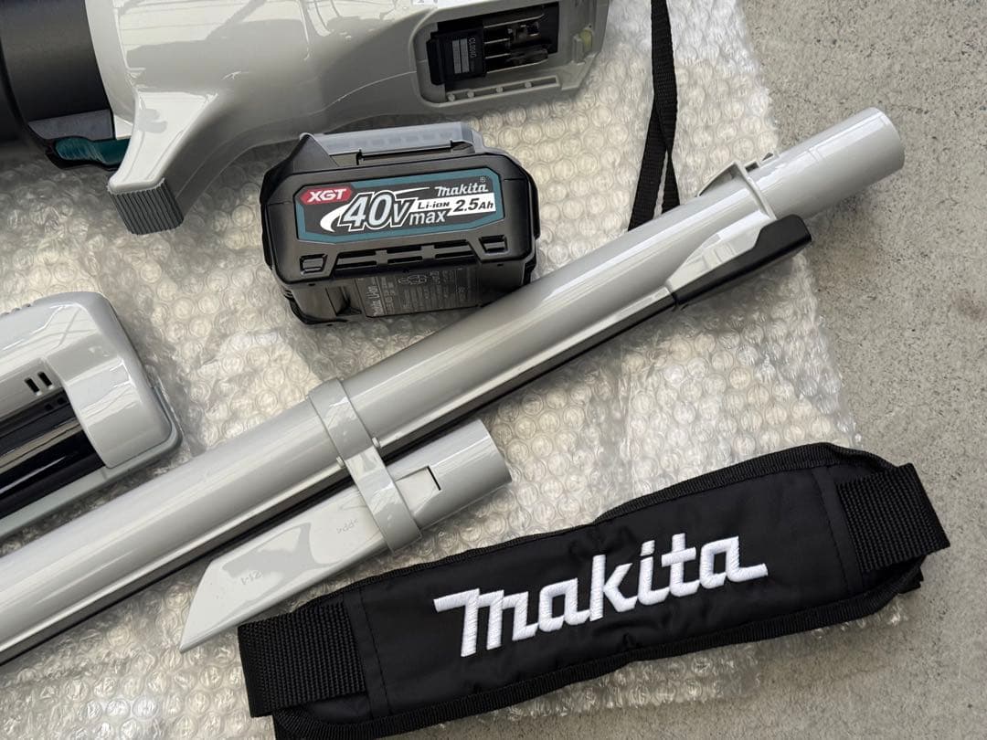【新品】 40V マキタ CL004G 充電式 クリーナ 掃除機 バッテリー付き