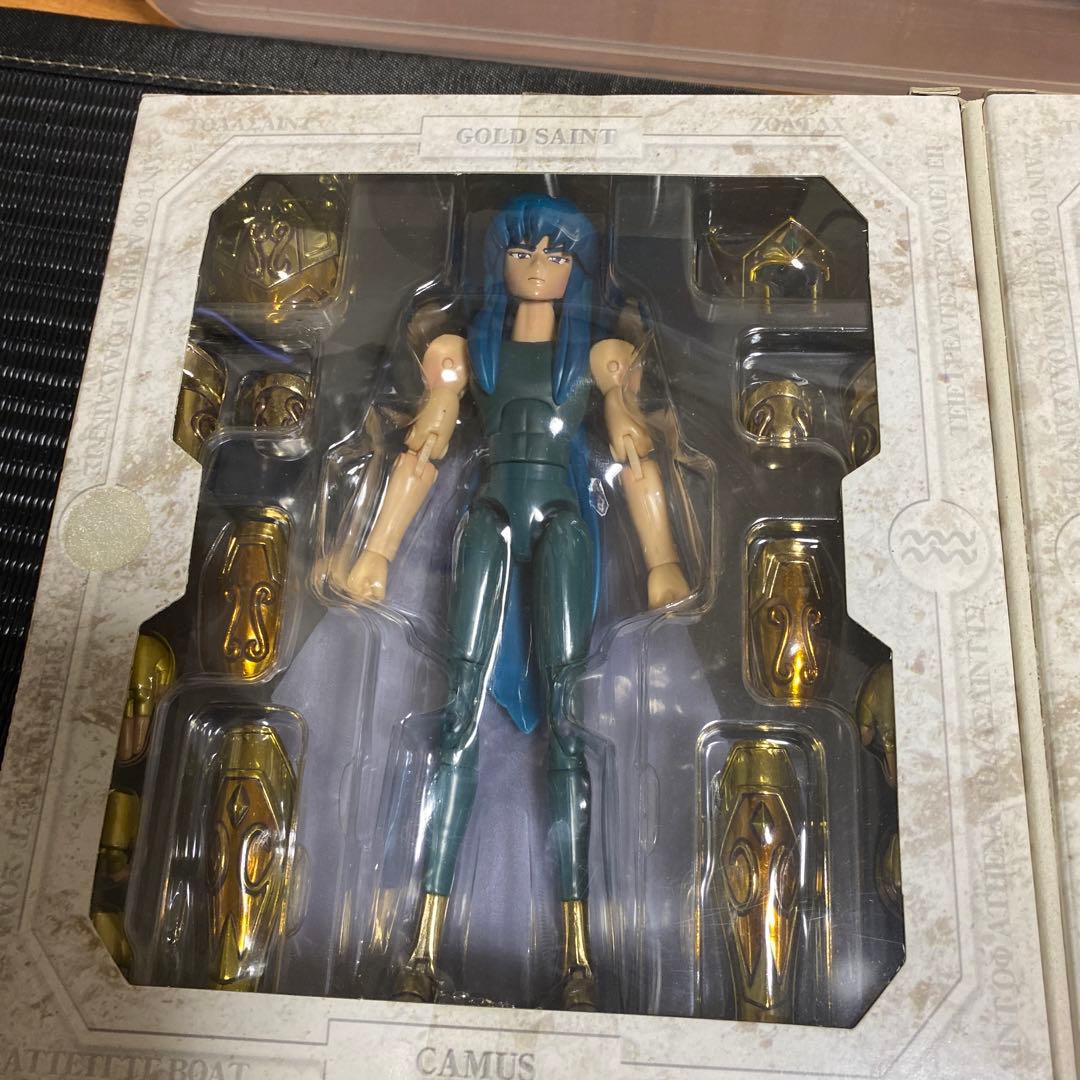 バンダイ　聖闘士星矢 アクエリアス カミュ