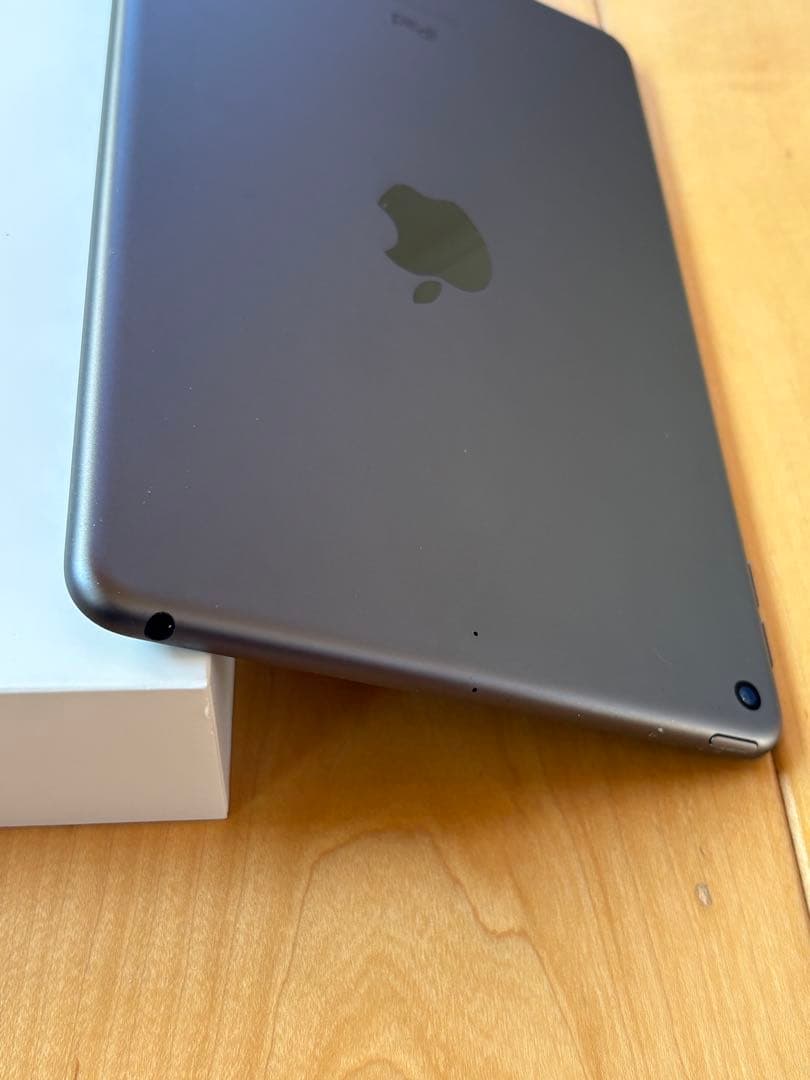 【美品】iPad mini 第5世代　64GB　バッテリー93％　スペースグレイ