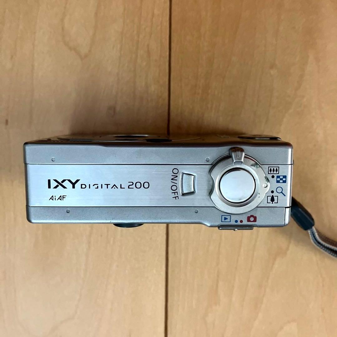 キャノン￼ コンパクトデジタルカメラIXY デジタル200 美品