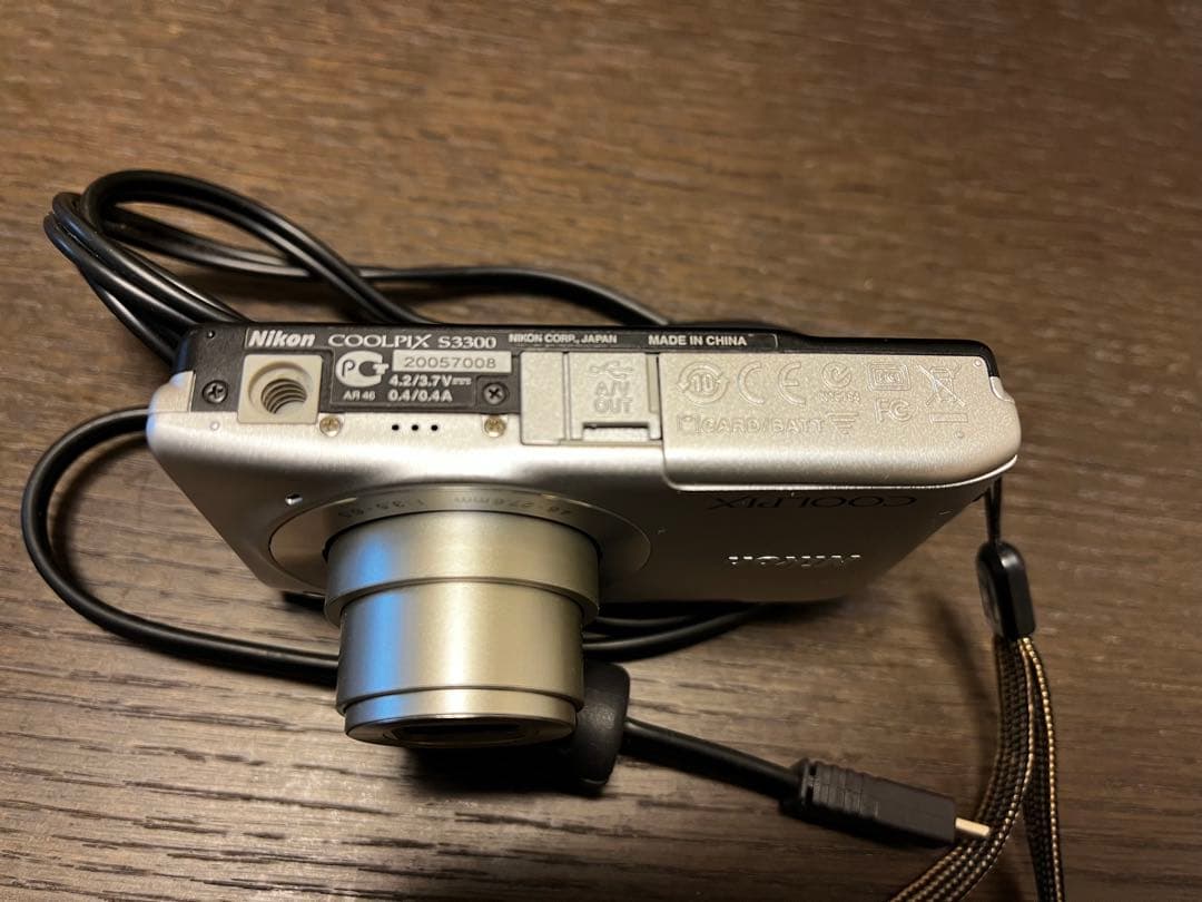 ニコン（Nikon）デジタルカメラ　COOLPIX S3300 美品