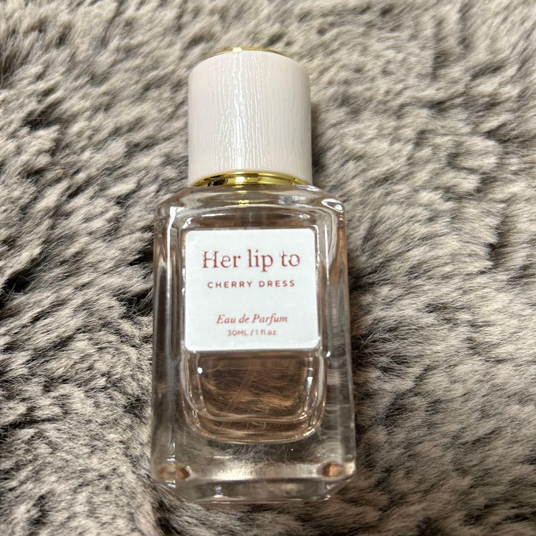 Her lip to Cherry Dress 香水