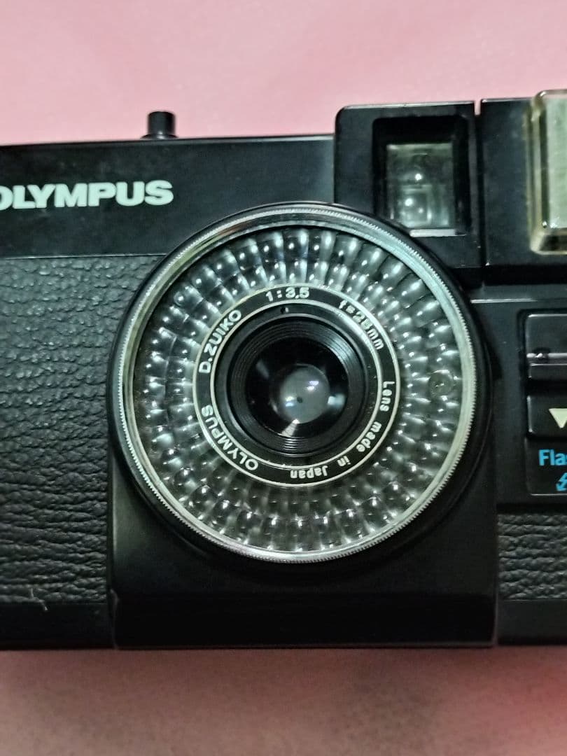 OLYMPUS コンパクトカメラ オートフラッシュ