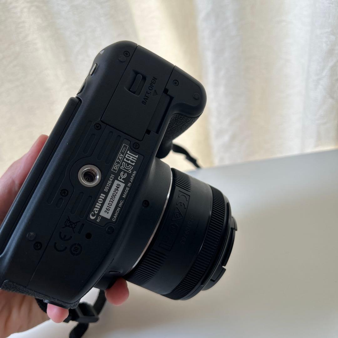 Canon EOS Kiss X7i 標準レンズ　単焦点レンズ