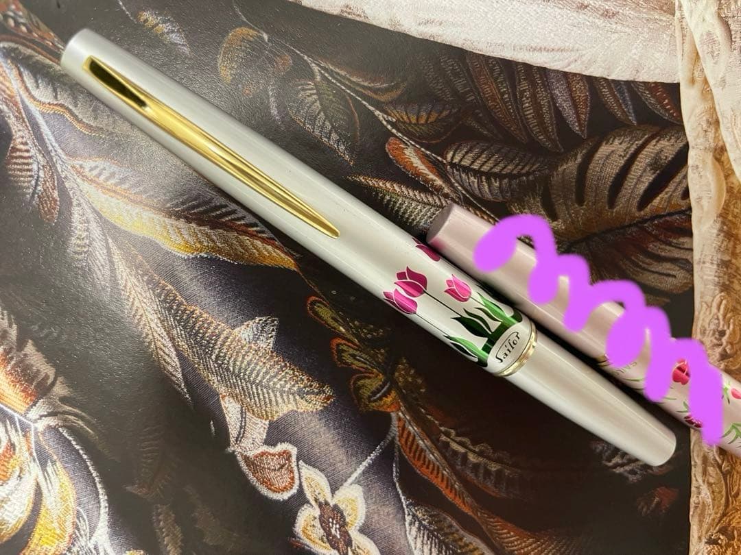 チューリップ万年筆 セーラー　ピンク美品