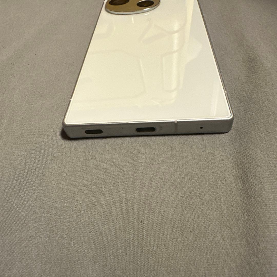 AQUOS R9 ホワイト ジャンク 1