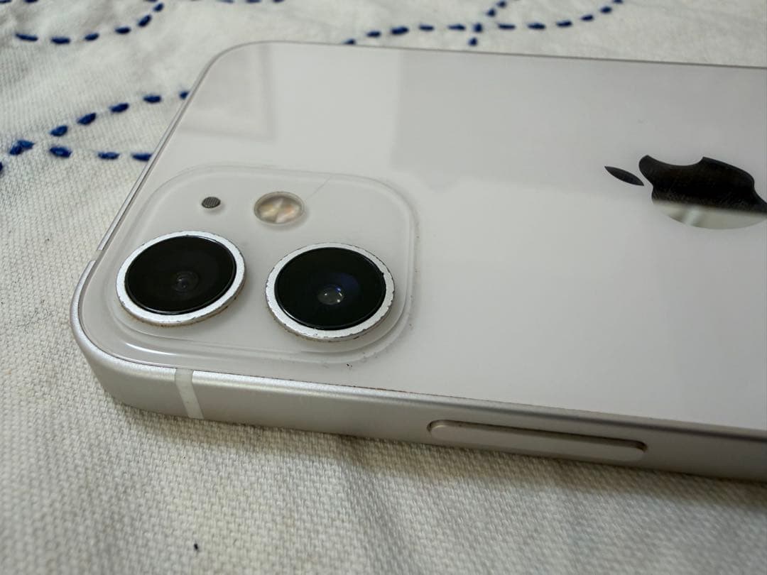 【美品】iPhone 12 mini 64GB ホワイト　SIMロック解除済み