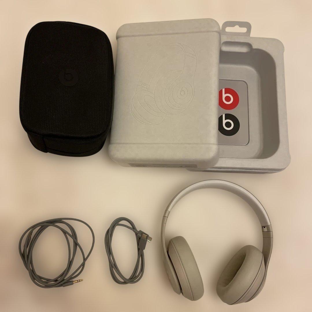 Beats Studio Pro ヘッドフォン サンドストーン