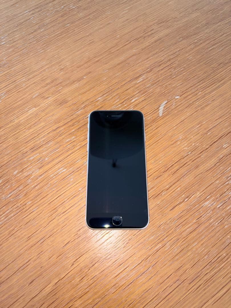iPhone se3 白色