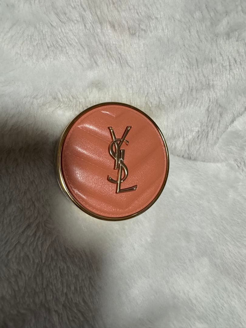 限界値下げYSL MAKE ME BLUSH限定パウダーチーク57