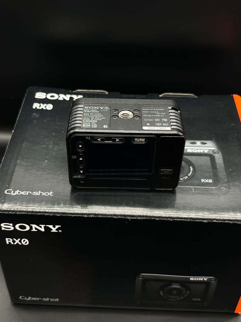 Sony RX0 コンパクトデジタルカメラ