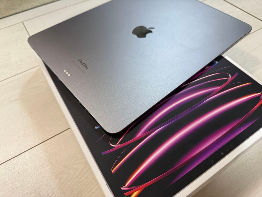 Ipad pro 12.9 第6 世代256 GB WI-FIモデル