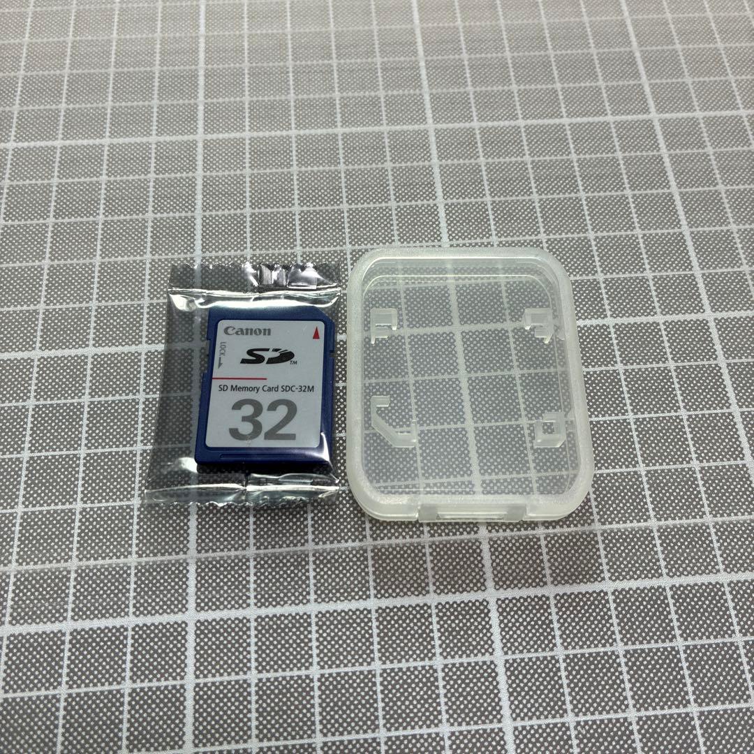 Panasonic Lumix FP7D ミッキーデザイン