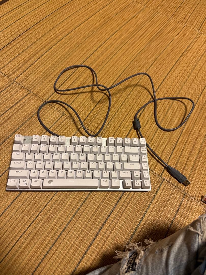 RGBバックライト 白色 有線キーボード