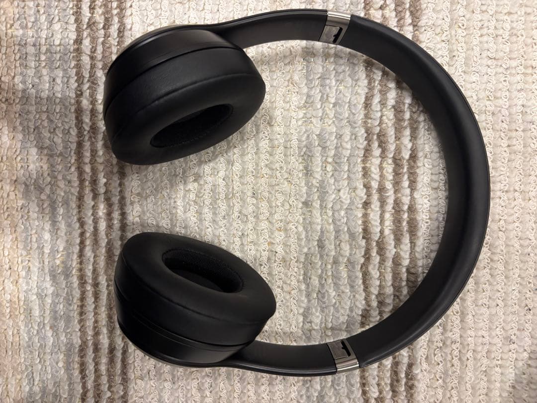 （美品）Beats Solo 4 Wireless ワイヤレスヘッドフォン