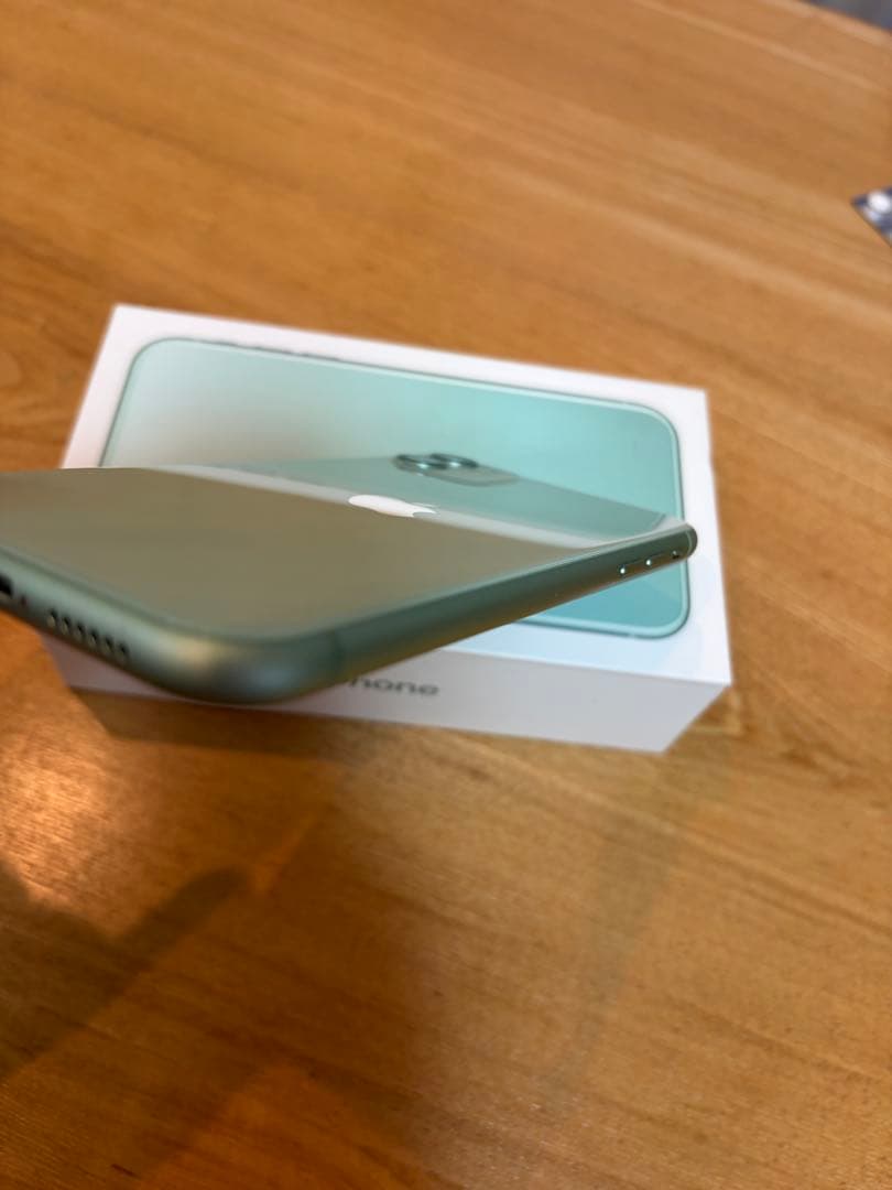 iPhone11 64GB 美品　バッテリー97%