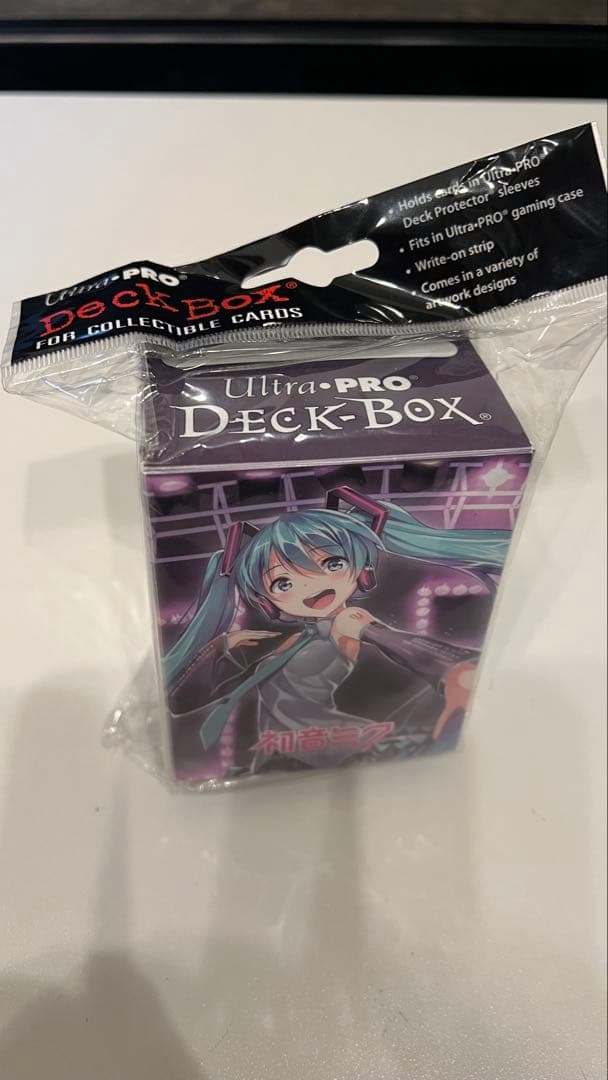 初音ミク デッキボックス Ultra PRO 新品