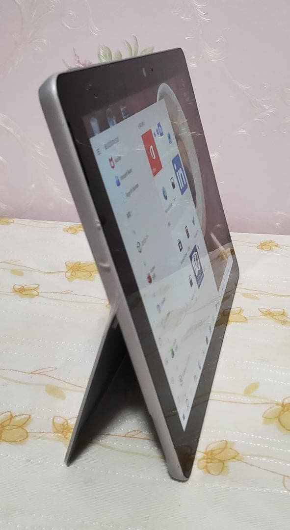 (けのこ 中古) SurGO 4415Y/8GB/128GB LTE