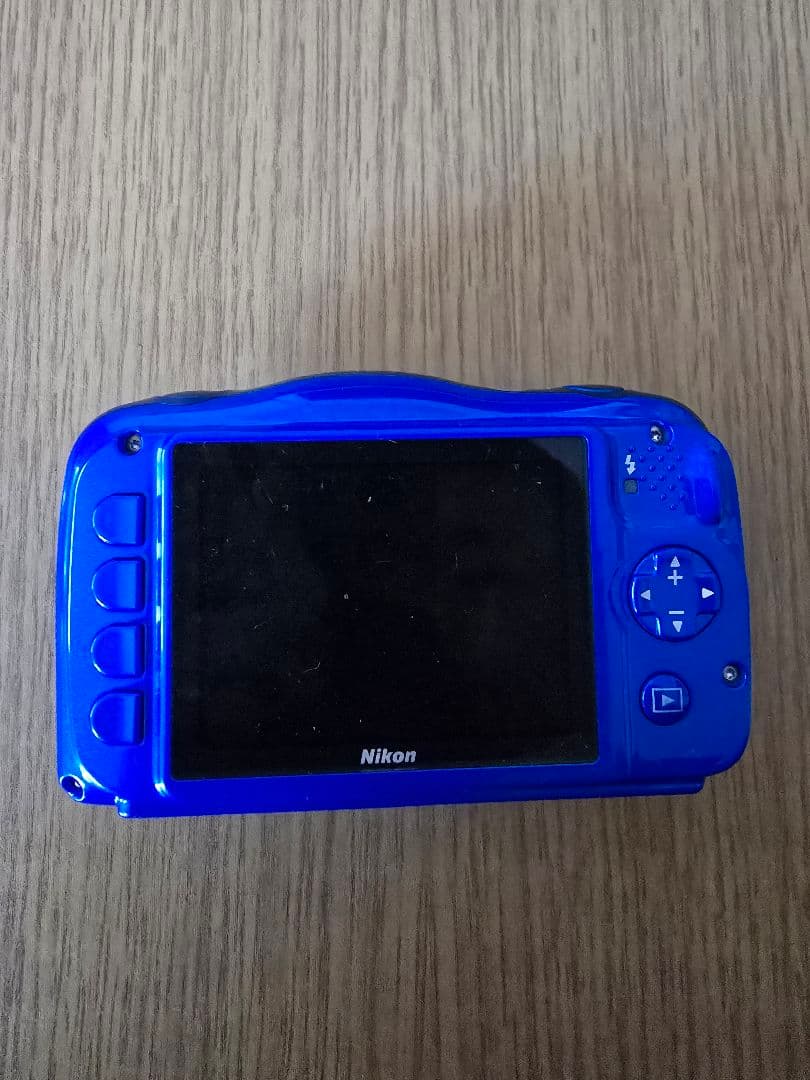 Nikon COOLPIX S33 防水・耐衝撃 3倍光学ズームデジタルカメラ