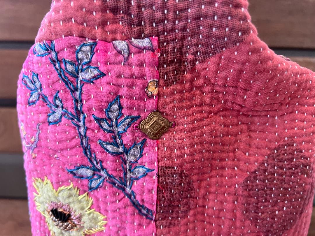 裂き織り作家oruさん　ビンテージキルト刺繍バッグ　新品未使用